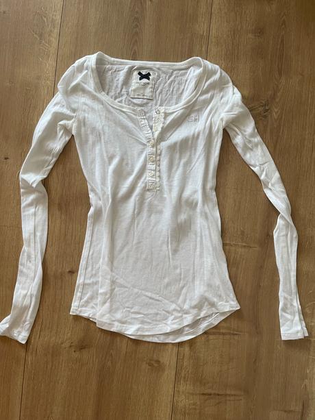 Tricko gilly hicks, hollister,xs