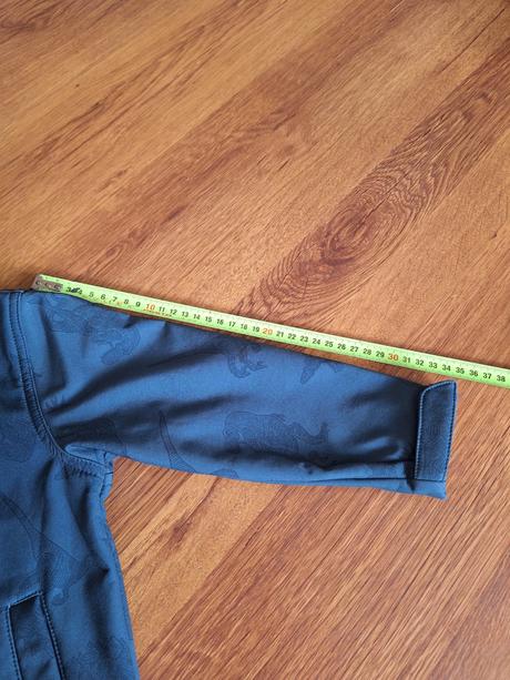 Softshellová vetrovka, 104