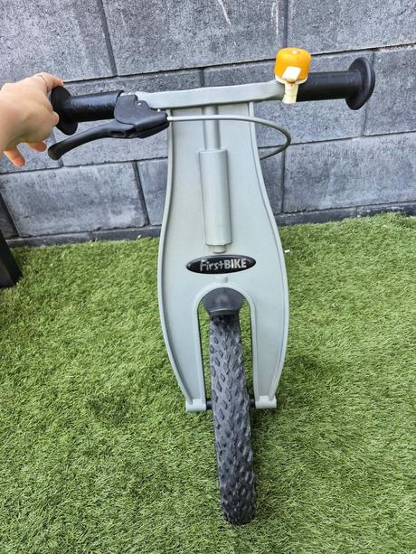 Odrážadlo first bike aj s lyžami, firstbike