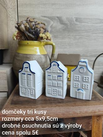 Dekorácia tri domčeky, 