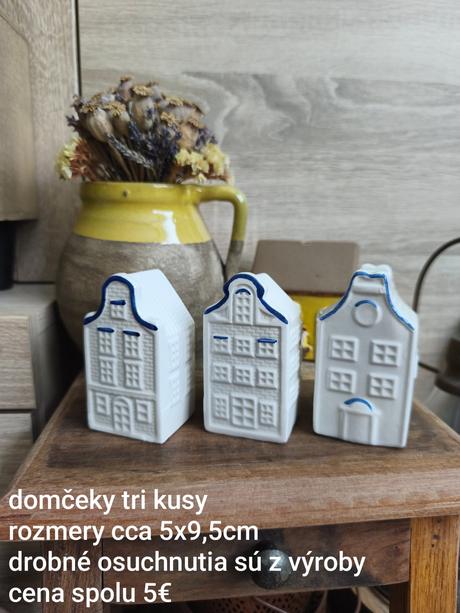 Dekorácia tri domčeky,