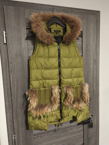 Krasna vesta s pravou kozusinou, s