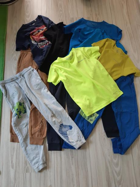 Balík oblečenia 128/134, 122–134