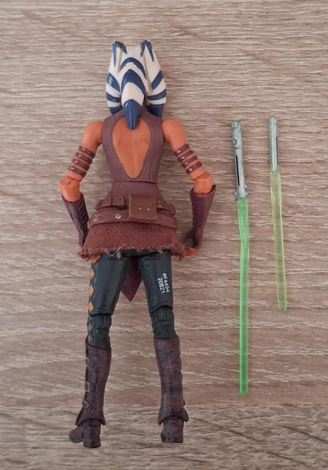 Figúrka hasbro star wars ahsoka tano vintage 10cm,
