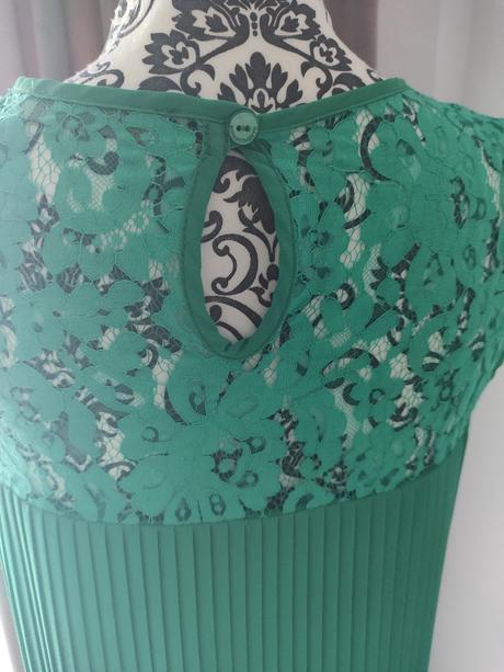 Spoločenské saty, s