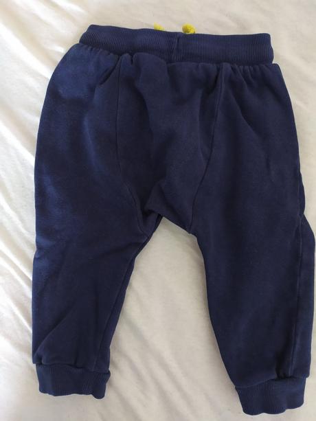 Pukové tepláky, 80