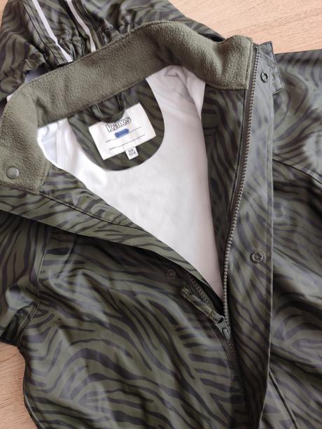 Bunda do dažďa, 98