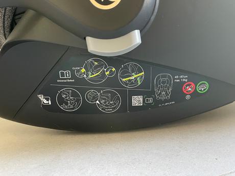 Vajíčko cybex cloud t i-size so základňou, cybex