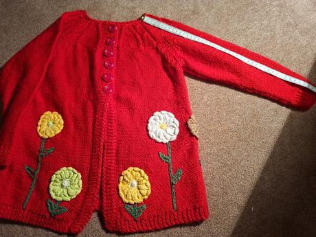 Krásny svetrík ručná pracá, 116
