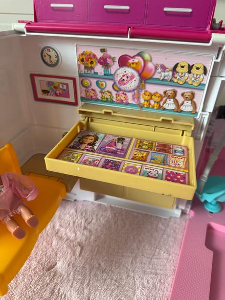 Barbie sanitka a klinika 2v1, 