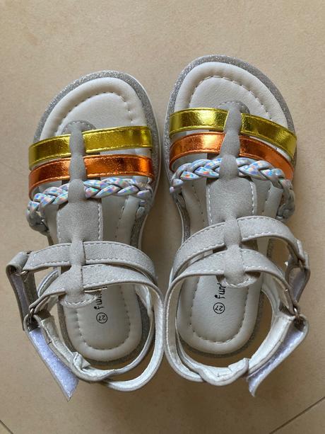 Sandále, humanic,27