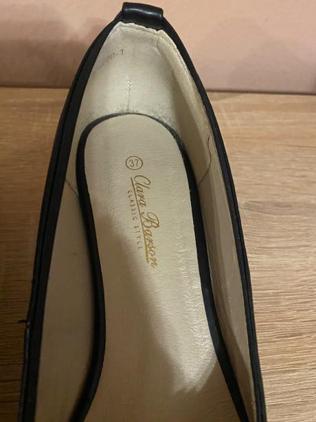 Dámske topánky na nízkom opätku, clara barson,37