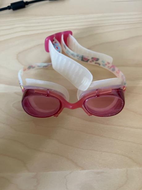 Plavecké okuliare, 
