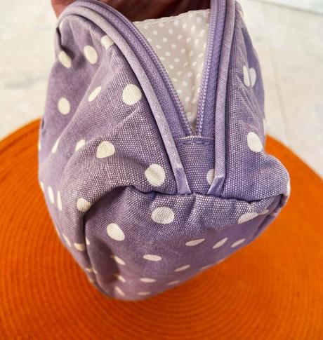 Kozmetická taštička marks spencer,