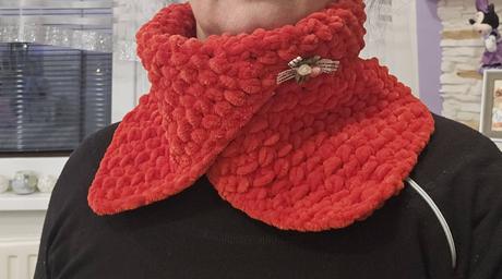 Predám handmade hačkované čiapky, deky, oblečenie, <50