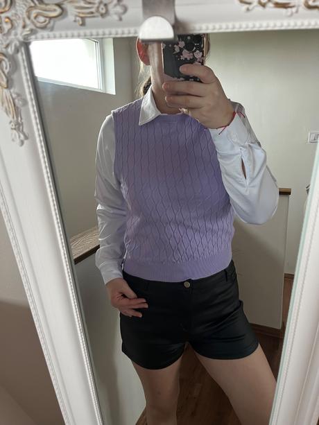 Fialová vestička, l