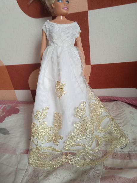 Šaty pre babiku barbie, 