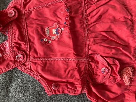 Šaty, body a pančušky, 74