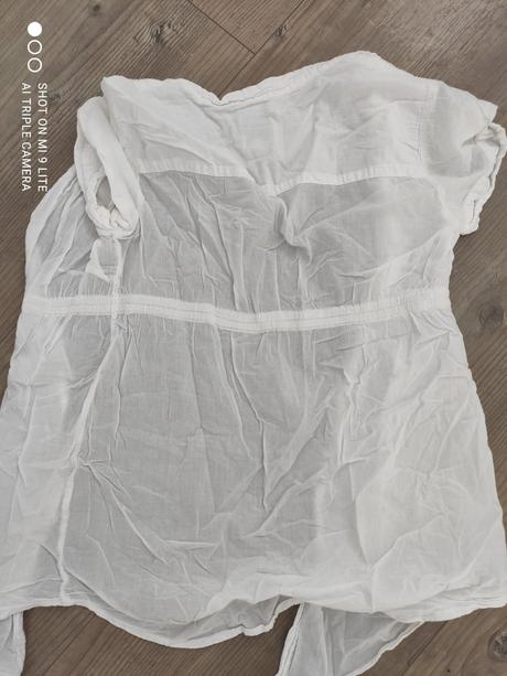 Biela bluzka, bershka,s