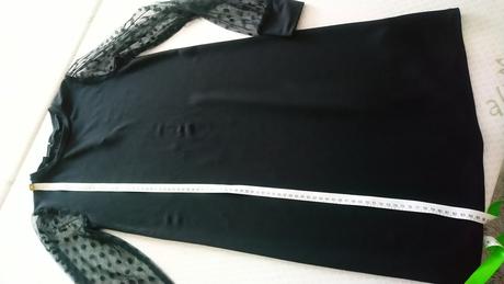 Šaty so sieťovanými rukávmi, 34