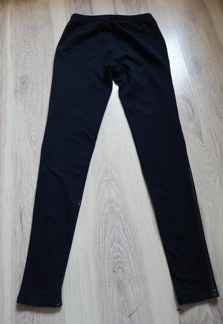 Legíny tezenis, tezenis,s