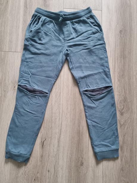 Chlqpcenske teplaky, pepco,134