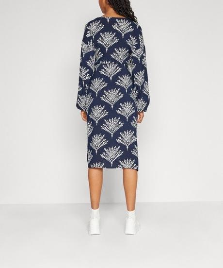 Dámske šaty vila, veľ. 36/s, s