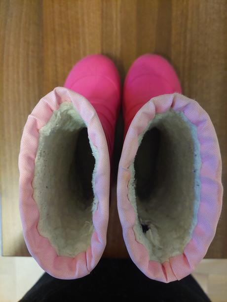 Zateplené blikajúce gumáky, 25