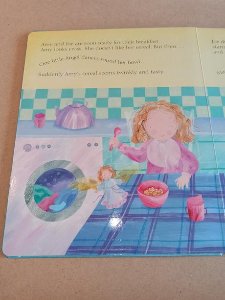 Little angels trblietkove leporelo, 