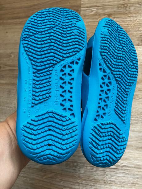 Sandálky do vody decathlon, decathlon,27