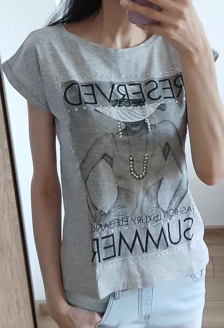 Tricko, reserved,s