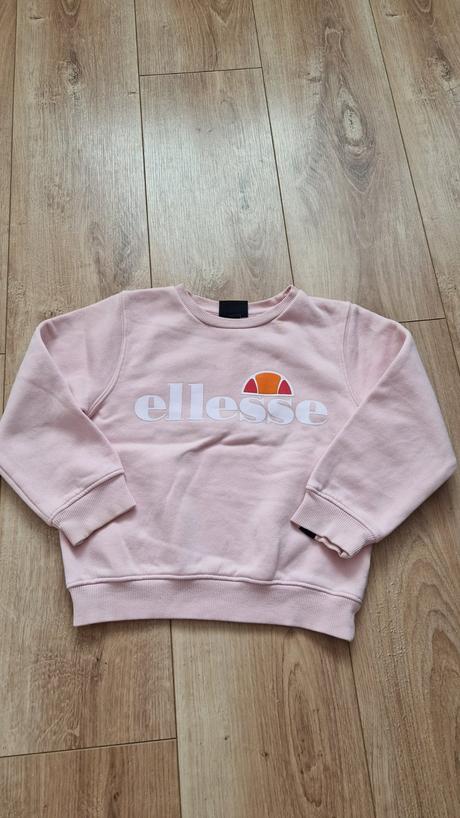 Mikina  zn. ellesse veľ.  110-116 cm., 110