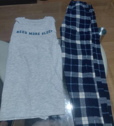 Pyzamo -need more sleep, lupilu,122