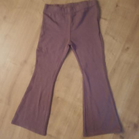 Rozšírené nohavice, lindex,104