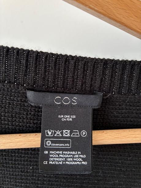 Cos sveter, cos