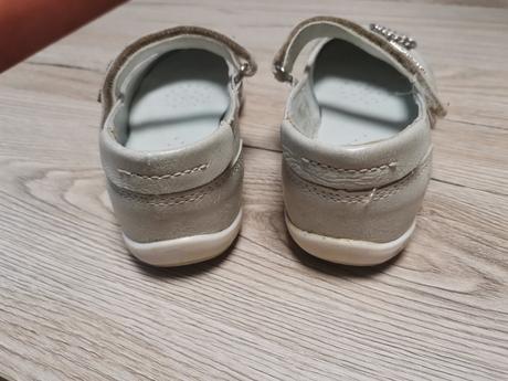 Balerínky, kornecki,25