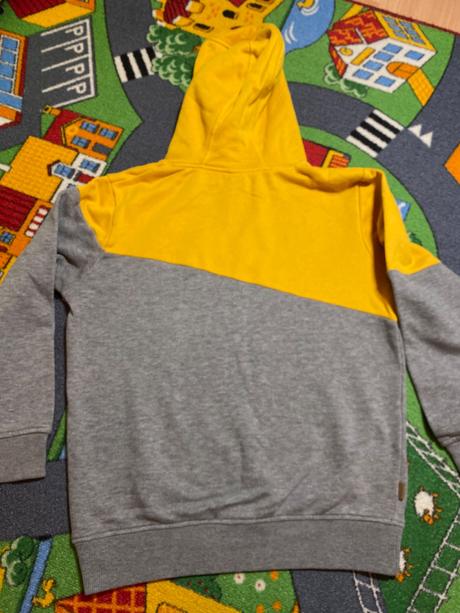 Frajerská mikina 134, yigga,134