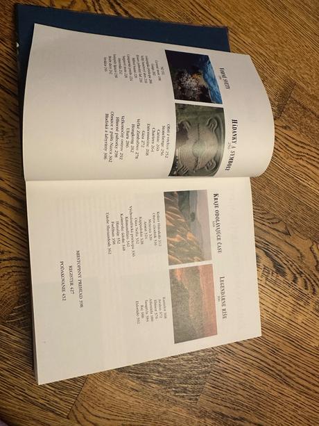 Kniha velika, planéta tajuplnych svetov,