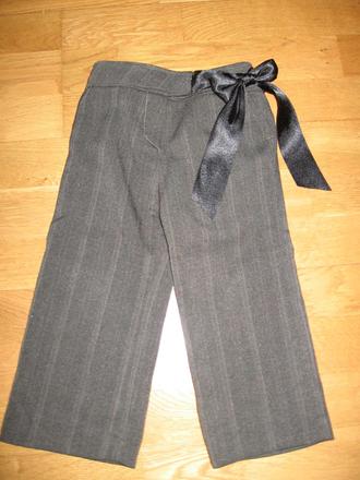 Slávnostné nohavice, 86