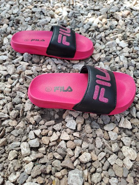 Šľapky 25, fila,25