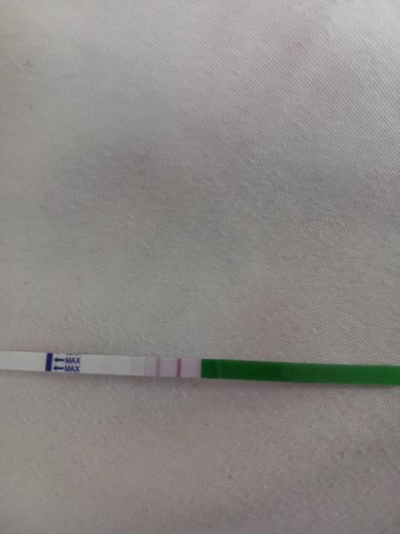 Je tento ovulačný test pozitívny?