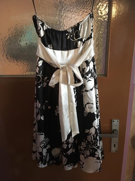 Spoločenské šaty, s