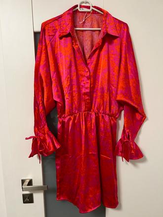 Satenové letné šaty, sinsay,m