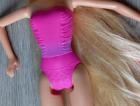 Barbie endless hair kingdom 2015, 