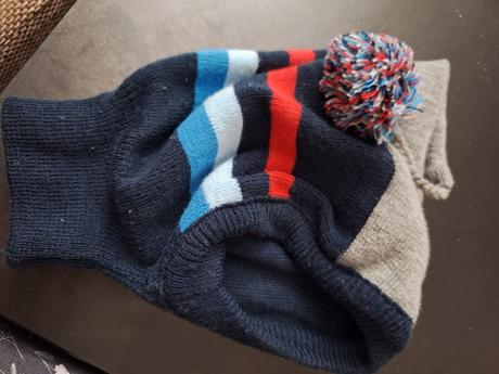 Kukla, ciapka obv. 52, broel,50