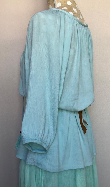 Blúzka / tunika v mentolovej zelenej, 34