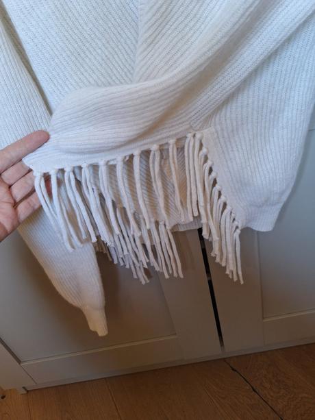 Novy vlneno-kasmirovy svetrik, m