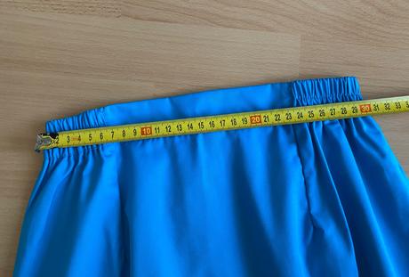 Zdravotnícka blúza a sukňa, s