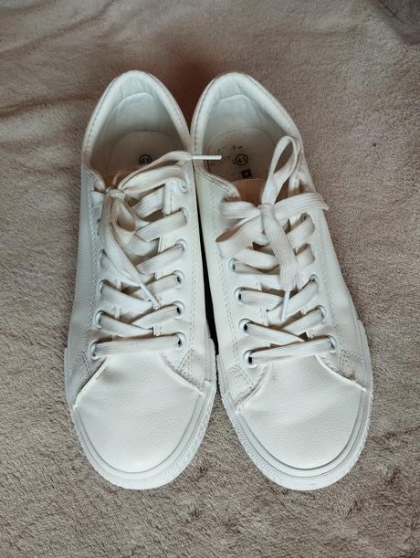 Dámske kožené biele tenisky evento, 41