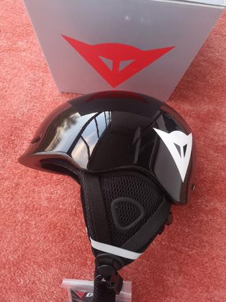 Dainese lyžiarska prilba veľkosť 52-56 cm, dainese